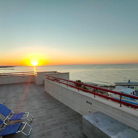 Seafront Suites Барі Екстер'єр фото